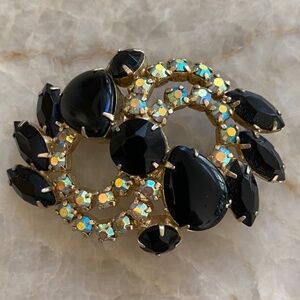 Mid-Century Black Cabochon & Aurora Borealis Brooch